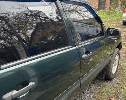 Шевроле Нива, объемом двигателя 0 л и пробегом 182 тыс. км за 3600 $, фото 3 на Automoto.ua