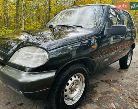 Шевроле Нива, объемом двигателя 0 л и пробегом 176 тыс. км за 3600 $, фото 1 на Automoto.ua