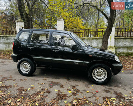 Шевроле Нива, объемом двигателя 0 л и пробегом 176 тыс. км за 3600 $, фото 12 на Automoto.ua