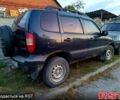 Шевроле Нива, объемом двигателя 1.7 л и пробегом 220 тыс. км за 1500 $, фото 1 на Automoto.ua