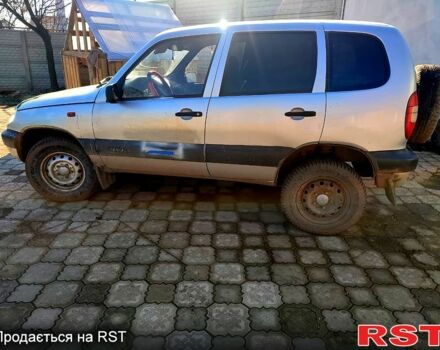 Шевроле Нива, объемом двигателя 17 л и пробегом 352 тыс. км за 2300 $, фото 1 на Automoto.ua