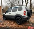 Шевроле Нива, объемом двигателя 1.7 л и пробегом 157 тыс. км за 6100 $, фото 3 на Automoto.ua