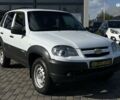 Шевроле Нива, объемом двигателя 1.7 л и пробегом 98 тыс. км за 7500 $, фото 1 на Automoto.ua