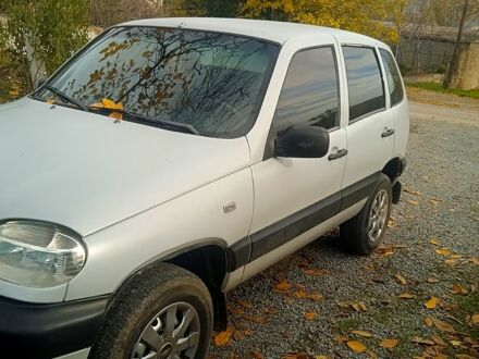 Шевроле Нива, объемом двигателя 1.7 л и пробегом 0 тыс. км за 2700 $, фото 1 на Automoto.ua
