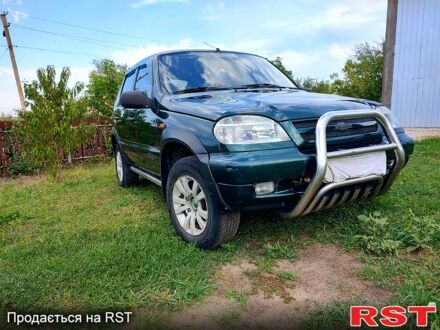 Шевроле Нива, объемом двигателя 1.7 л и пробегом 250 тыс. км за 4090 $, фото 1 на Automoto.ua