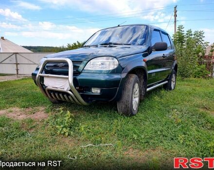 Шевроле Нива, объемом двигателя 1.7 л и пробегом 250 тыс. км за 3900 $, фото 1 на Automoto.ua
