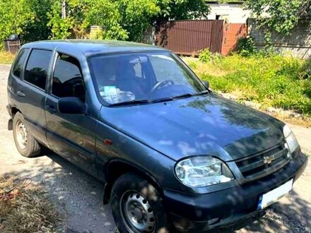 Шевроле Нива 2004 в Днепре (Днепропетровске) на Automoto.ua Шевроле Нива, объемом двигателя 17 л и пробегом 139 тыс. км за 4000 $, фото 1 на Automoto.ua