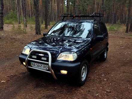 Шевроле Нива, объемом двигателя 17 л и пробегом 148 тыс. км за 3850 $, фото 1 на Automoto.ua