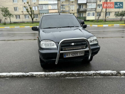 Шевроле Нива 2006 у Макарове на Automoto.ua Шевроле Нива, об'ємом двигуна 1.7 л та пробігом 320 тис. км за 3650 $, фото 1 на Automoto.ua