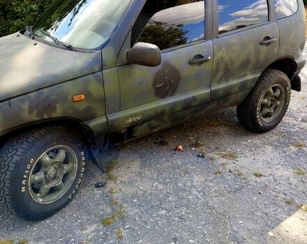 Шевроле Нива, об'ємом двигуна 1.7 л та пробігом 170 тис. км за 4000 $, фото 1 на Automoto.ua