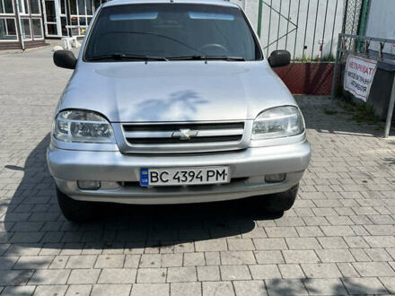 Шевроле Нива, объемом двигателя 1.7 л и пробегом 60 тыс. км за 5200 $, фото 1 на Automoto.ua