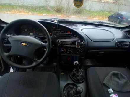 Шевроле Нива, объемом двигателя 1.7 л и пробегом 122 тыс. км за 2800 $, фото 1 на Automoto.ua