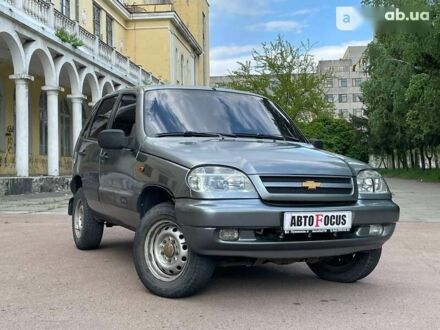 Шевроле Нива, объемом двигателя 1.7 л и пробегом 157 тыс. км за 3790 $, фото 1 на Automoto.ua