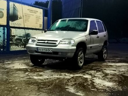 Шевроле Нива, об'ємом двигуна 1.7 л та пробігом 87 тис. км за 3200 $, фото 1 на Automoto.ua