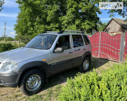 Шевроле Нива, об'ємом двигуна 1.7 л та пробігом 210 тис. км за 4150 $, фото 1 на Automoto.ua