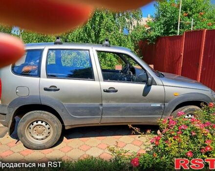 Шевроле Нива, объемом двигателя 1.7 л и пробегом 44 тыс. км за 6500 $, фото 1 на Automoto.ua