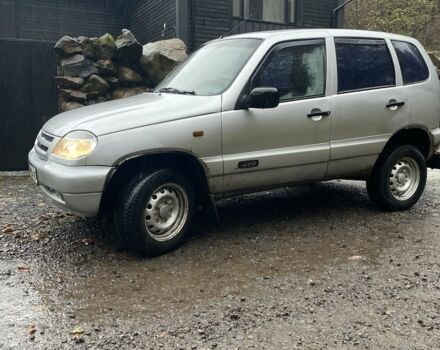 Сірий Шевроле Нива, об'ємом двигуна 1.6 л та пробігом 465 тис. км за 2850 $, фото 3 на Automoto.ua