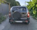 Сірий Шевроле Нива, об'ємом двигуна 1.7 л та пробігом 177 тис. км за 3849 $, фото 4 на Automoto.ua