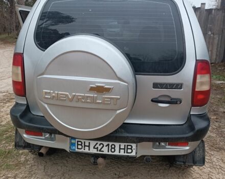 Серый Шевроле Нива, объемом двигателя 1.7 л и пробегом 193 тыс. км за 3200 $, фото 11 на Automoto.ua