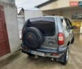 Серый Шевроле Нива, объемом двигателя 1.7 л и пробегом 180 тыс. км за 4500 $, фото 3 на Automoto.ua