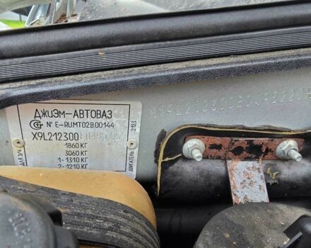 Сірий Шевроле Нива, об'ємом двигуна 1.7 л та пробігом 173 тис. км за 3548 $, фото 19 на Automoto.ua