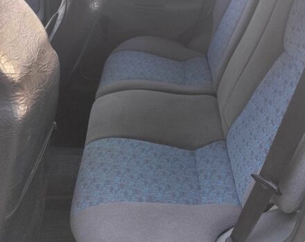 Серый Шевроле Нива, объемом двигателя 1.7 л и пробегом 169 тыс. км за 2700 $, фото 7 на Automoto.ua