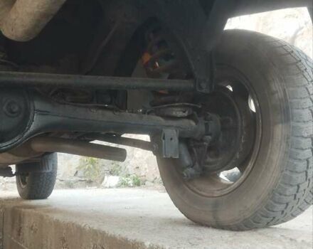 Сірий Шевроле Нива, об'ємом двигуна 1.7 л та пробігом 310 тис. км за 3200 $, фото 4 на Automoto.ua