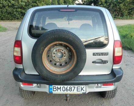 Серый Шевроле Нива, объемом двигателя 1.7 л и пробегом 169 тыс. км за 2700 $, фото 1 на Automoto.ua