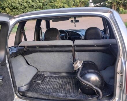 Серый Шевроле Нива, объемом двигателя 1.7 л и пробегом 169 тыс. км за 2700 $, фото 4 на Automoto.ua