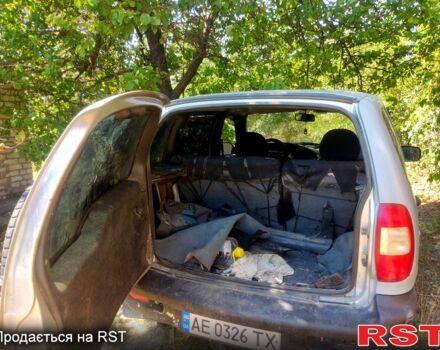 Серый Шевроле Нива, объемом двигателя 1.7 л и пробегом 78 тыс. км за 2000 $, фото 2 на Automoto.ua