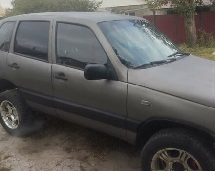 Сірий Шевроле Нива, об'ємом двигуна 1.7 л та пробігом 310 тис. км за 3200 $, фото 8 на Automoto.ua