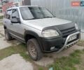 Сірий Шевроле Нива, об'ємом двигуна 1.7 л та пробігом 179 тис. км за 4499 $, фото 7 на Automoto.ua