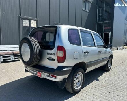 Серый Шевроле Нива, объемом двигателя 1.7 л и пробегом 365 тыс. км за 3490 $, фото 7 на Automoto.ua