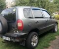 Серый Шевроле Нива, объемом двигателя 1.7 л и пробегом 218 тыс. км за 4150 $, фото 8 на Automoto.ua
