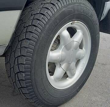 Сірий Шевроле Нива, об'ємом двигуна 1.69 л та пробігом 257 тис. км за 4300 $, фото 19 на Automoto.ua