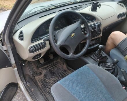 Сірий Шевроле Нива, об'ємом двигуна 1.7 л та пробігом 230 тис. км за 1666 $, фото 5 на Automoto.ua