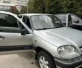 Сірий Шевроле Нива, об'ємом двигуна 1.7 л та пробігом 83 тис. км за 5500 $, фото 18 на Automoto.ua
