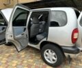Сірий Шевроле Нива, об'ємом двигуна 1.7 л та пробігом 83 тис. км за 5500 $, фото 8 на Automoto.ua