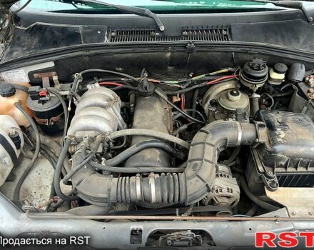 Серый Шевроле Нива, объемом двигателя 1.7 л и пробегом 195 тыс. км за 3300 $, фото 12 на Automoto.ua