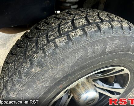 Серый Шевроле Нива, объемом двигателя 1.7 л и пробегом 195 тыс. км за 3300 $, фото 5 на Automoto.ua