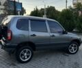 Серый Шевроле Нива, объемом двигателя 1.7 л и пробегом 173 тыс. км за 3400 $, фото 15 на Automoto.ua
