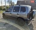Серый Шевроле Нива, объемом двигателя 1.7 л и пробегом 161 тыс. км за 3000 $, фото 31 на Automoto.ua