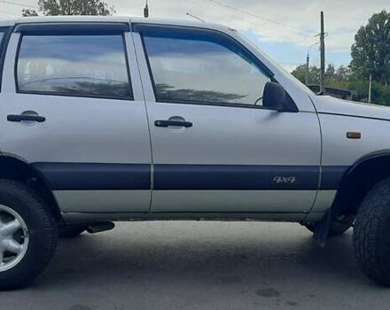 Сірий Шевроле Нива, об'ємом двигуна 1.69 л та пробігом 257 тис. км за 4300 $, фото 5 на Automoto.ua