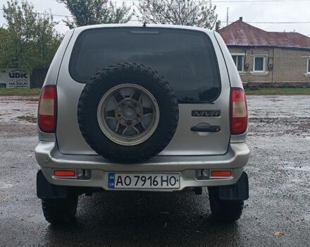 Шевроле Нива 2005 у Путивле на Automoto.ua Сірий Шевроле Нива, об'ємом двигуна 1.7 л та пробігом 74 тис. км за 3000 $, фото 3 на Automoto.ua