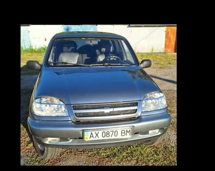 Сірий Шевроле Нива, об'ємом двигуна 1.69 л та пробігом 208 тис. км за 5100 $, фото 1 на Automoto.ua