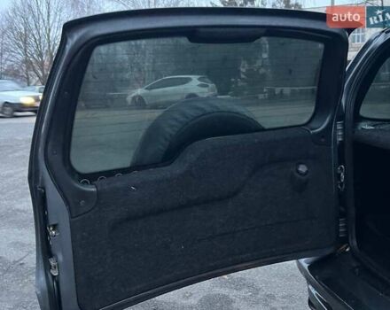 Сірий Шевроле Нива, об'ємом двигуна 1.7 л та пробігом 201 тис. км за 3999 $, фото 40 на Automoto.ua