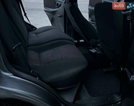 Сірий Шевроле Нива, об'ємом двигуна 1.7 л та пробігом 201 тис. км за 3999 $, фото 38 на Automoto.ua