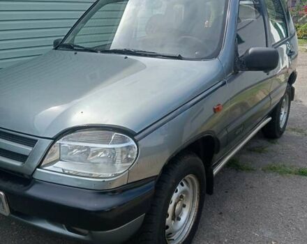 Сірий Шевроле Нива, об'ємом двигуна 1.69 л та пробігом 112 тис. км за 4550 $, фото 3 на Automoto.ua