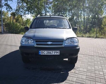 Сірий Шевроле Нива, об'ємом двигуна 1.7 л та пробігом 227 тис. км за 3500 $, фото 8 на Automoto.ua