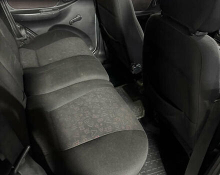 Серый Шевроле Нива, объемом двигателя 1.69 л и пробегом 160 тыс. км за 2800 $, фото 3 на Automoto.ua